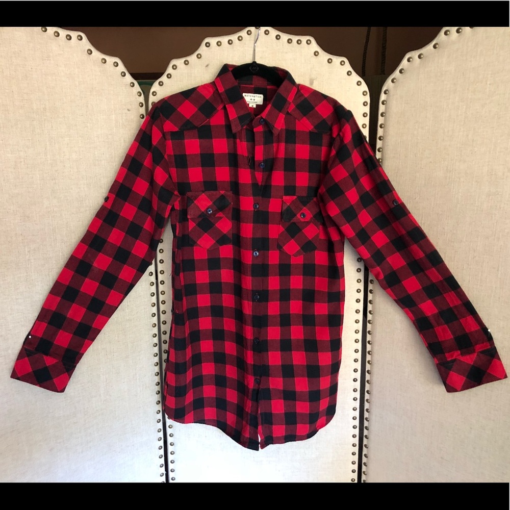 Buffalo check / plaid button up shirt